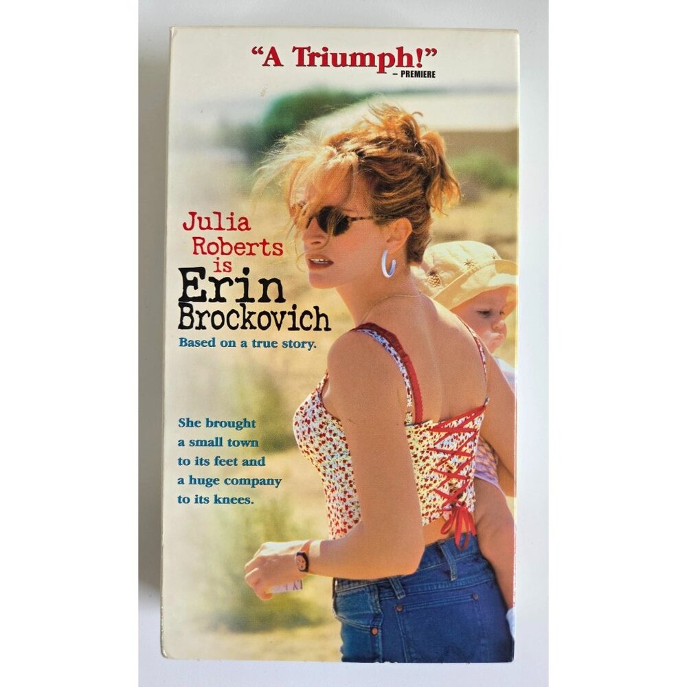 Erin Brockovich VHS Julia Roberts 2000 Universal Pictures Drama
